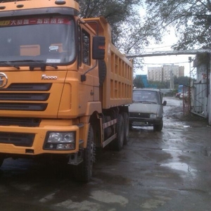 Самосвал Shacman SHAANXI SX3256DR384