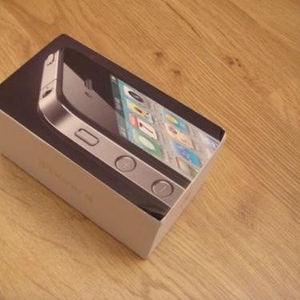 Apple iPhone 4 16GB/32GB