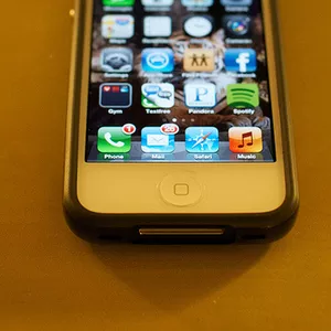 Apple iPhone 4S 32GB Unlocked 